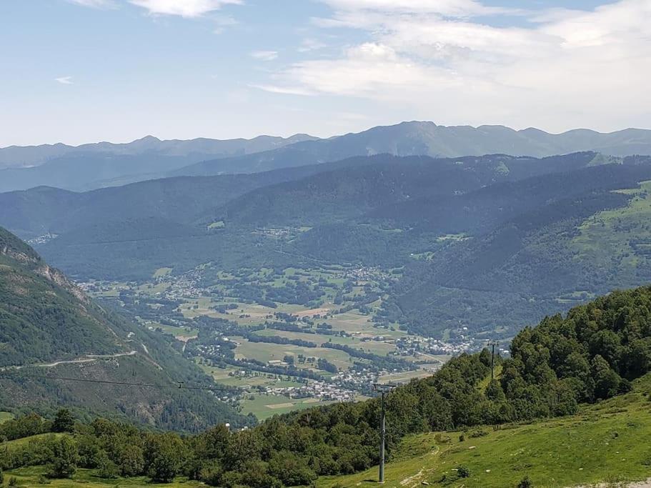 圣拉里苏朗Vue Panoramique Sur Les Pyrenees公寓 外观 照片
