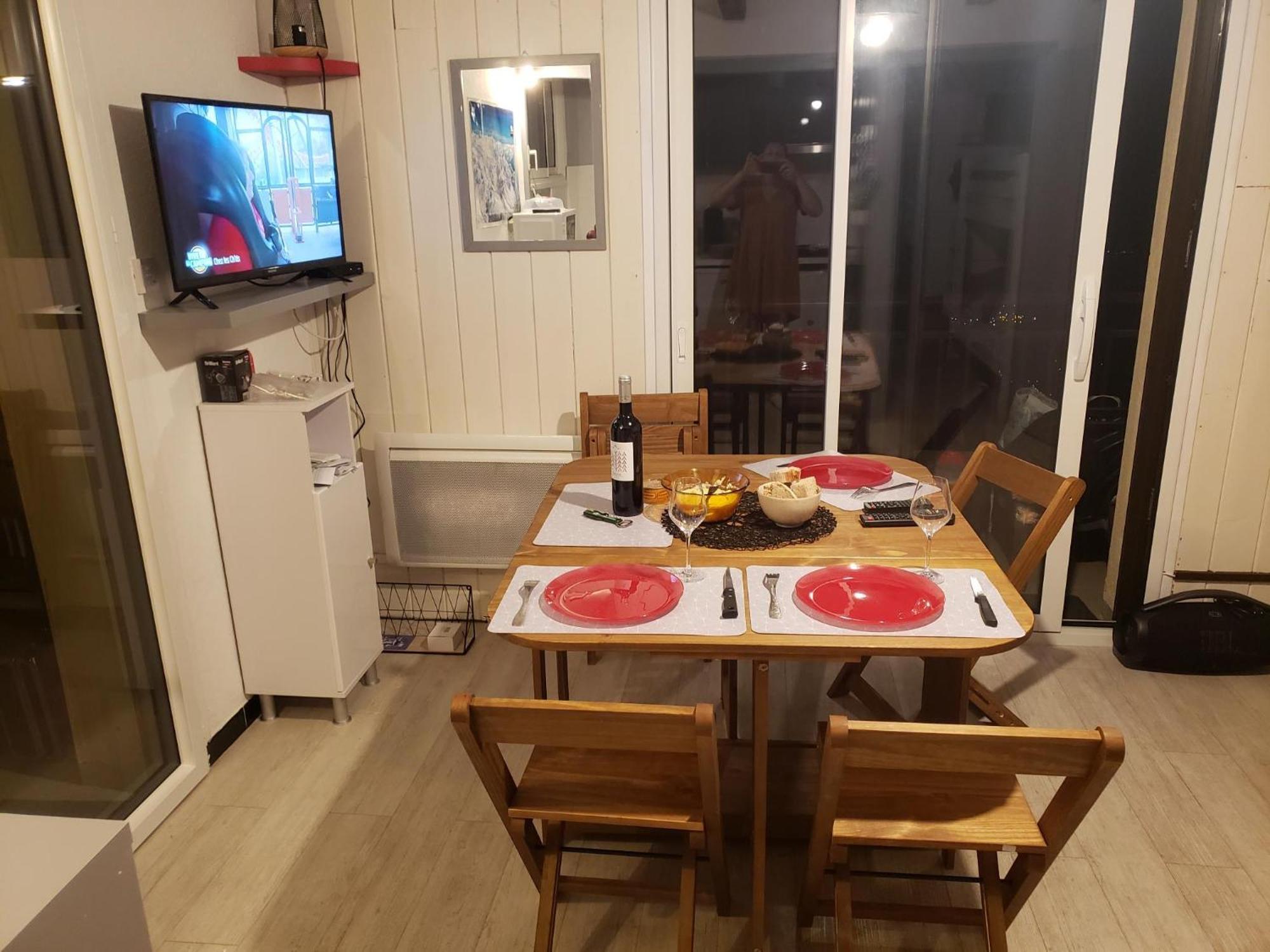 圣拉里苏朗Vue Panoramique Sur Les Pyrenees公寓 外观 照片