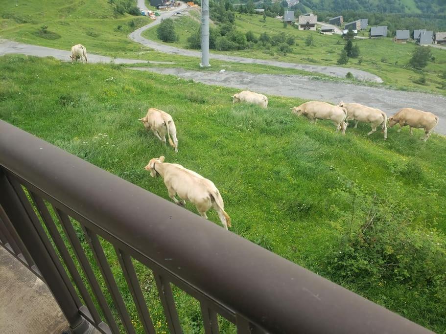 圣拉里苏朗Vue Panoramique Sur Les Pyrenees公寓 外观 照片